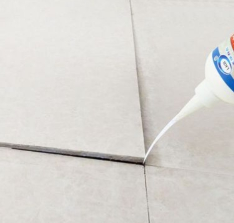 呈贡瓷砖空鼓维修公司分享卫生间瓷砖脱落的原因可能有以下几点